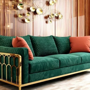 Collection de canapés design contemporains |   Ensemble de canapés en velours matelassé avec accents géométriques en métal, ensemble de canapés en velours de luxe - Product Image 2