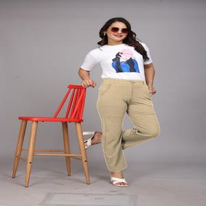 กิจกรรมฝึกกีฬามีกระเป๋าด้านล่างสำหรับผู้หญิงระบายอากาศได้ดีเป็นมิตรกับสิ่งแวดล้อมน้ำหนักเบายืดได้ - Product Image 1