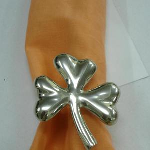 Anneaux de serviette plaqué or avec motif de cerf massif martelé Anneau de serviette rond plaqué or - Product Image 3