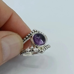 Sterling Silver <b>Amethyst</b> <b>Ring</b>, Round Gemstone, February Birthstone - Product Image 5