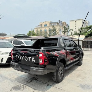 Camioneta Hilux 2019 con Volante a la Izquierda, 4x4, Automática, Tracción Trasera, Asientos de Cuero, Cámara Trasera Oscura, Más Vendida - Product Image 2