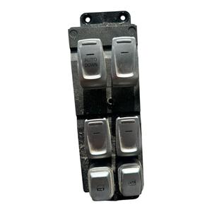 Pulsantiera Anteriore Sinistra SSANGYONG Tivoli Serie 8581135000 137 910 (15>) - Product Image 1