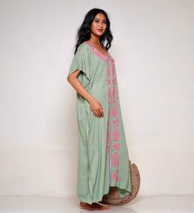 Precio de fábrica Eco-Friendly Mujeres Moda Rayón Playa Kaftan Vestido Bordado Algodón Manga Corta Hasta el Suelo Fiesta Maxi - Product Image 4