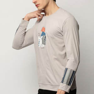 Sweat-shirt pour homme au look unique fabriqué en usine, design personnalisé disponible, différentes couleurs et tailles de sweat-shirts - Product Image 2