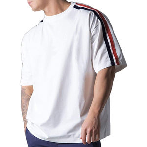 Ropa de calle de moda para hombre al por mayor, camiseta vintage extragrande de algodón de nuevo diseño con media manga sólida, ropa para hombre - Product Image 1