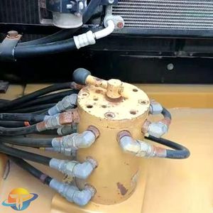 รถขุดตีนตะขาบ Caterpillar CAT320D มือสอง คุณภาพสูง น้ำหนักใช้งาน 20 ตัน สภาพดี พร้อมมอเตอร์เกียร์หลัก ราคาถูก - Product Image 1