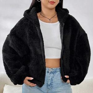 Sweat à capuche en polaire Sherpa d'hiver pour femmes avec fermeture éclair en fourrure et personnalisation complète Badge tendance décoration col à capuche - Product Image 1
