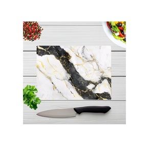 Planche à découper en marbre de luxe avec une finition élégante et élégante parfaite pour servir des plateaux de charcuterie, des desserts et des planches à fromage - Product Image 1