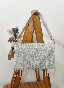 Bolso de Mano Premium para Mujer, Estilo Elegante y Lujoso para Bodas y Fiestas - Product Image 3