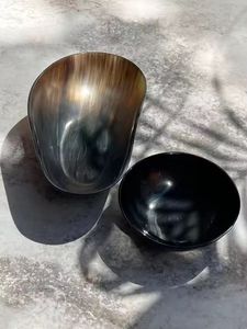 Bol en bois imprimé de feuilles Bol en bois multicolore pour servir de la nourriture et du petit-déjeuner dans un bol de fruits et de riz de table de restaurant d'hôtel - Product Image 2