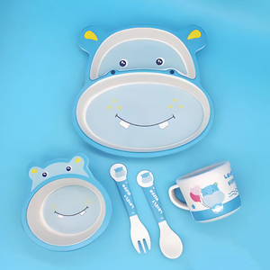 Adorable Ensemble de Vaisselle pour Enfants en Fibre de Bambou Motif Hippopotame de Dessin Animé, 5 Pièces, Comprend Couverts et Baguettes, Design Imprimé pour Repas Bébé et Enfants - Product Image 5