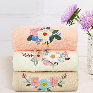 Juego de toallas de salón de belleza para Spa de grado hotelero OEM, toallas de piscina bordadas, juego de toallas de gofres de algodón en caja de regalo - Product Image 5