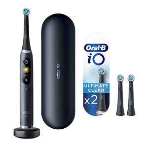 Cepillo de dientes eléctrico Oral-B iO Serie 9 con 3 cabezales de repuesto, Negro Ónix - Product Image 1