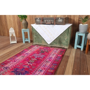 Alfombra Turca Vintage de 2.7x4.2 pies (83x127 cm), Herki Rosa Púrpura Geométrica con elementos florales - Product Image 5