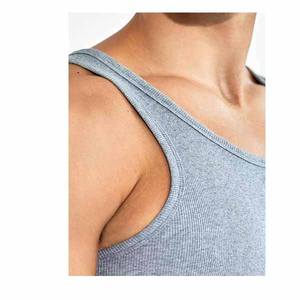 Débardeurs Homme Personnalisés OEM ODM Haut de Gamme Doux Respirants 100% Polyester Grande Taille Tricotés Décontractés Sans Manches Confortables Grandes Tailles - Product Image 2