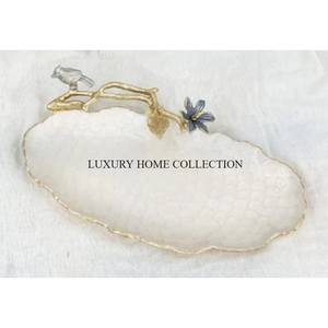 ชามเสิร์ฟโลหะสไตล์โบราณทำด้วยมือพร้อมรูปทรงหมุนที่หรูหราและลวดลายที่สลับซับซ้อนเพื่อการรับประทานอาหารที่หรูหรา - Product Image 4