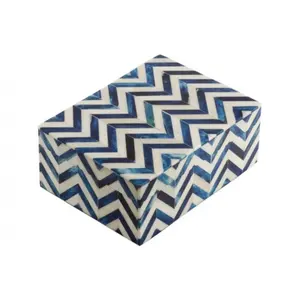 Caja de joyería con incrustaciones de hueso de forma cuadrada de último diseño, lista para exportar desde la India, hecha a mano para clientes conscientes de la moda - Product Image 5