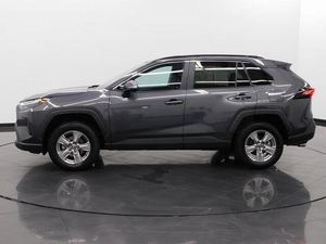 Toyota RAV4 XLE AWD SUV Crossover 2025 Seminuevo con Transmisión de 8 Velocidades - Product Image 6