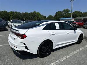 K-5 GT-Line 2021 Usado en Buen Estado, Volante a la Izquierda - Product Image 4