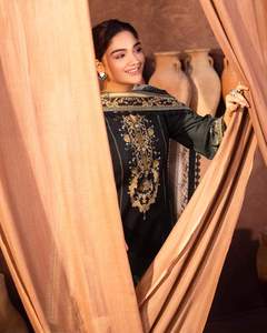 Lehenga Choli de novia multicolor para mujer de diseñador con bordado pesado, ropa de fiesta de boda india pakistaní, venta al por mayor - Product Image 3