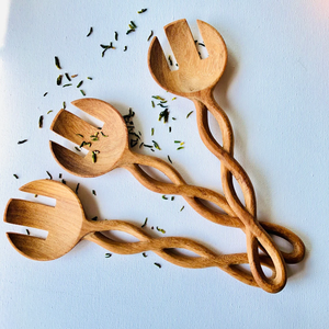 Ensemble de 2 cuillères à salade en bois fabriquées à la main, ustensile naturel poli miroir pour des repas sains pour les fêtes - Product Image 5