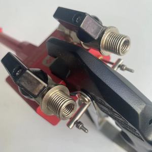 Pulvérisateur sans air portable à l'<span class=keywords><strong>intérieur</strong></span> du <span class=keywords><strong>pistolet</strong></span> de pulvérisation sans air à double trou d'alimentation - Product Image 3