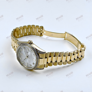 Montre en diamant moissanite glacée, brillance ultra-brillante, artisanat de luxe et déclaration de mode audacieuse pour les hommes tendance - Product Image 3