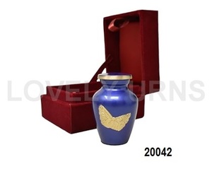 Urna Funeraria para Adultos en Color Morado y Dorado - Product Image 1