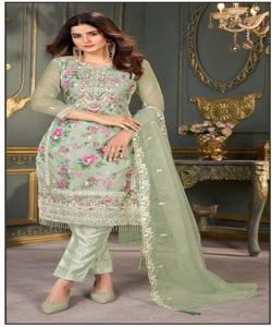 Fabricant en gros de vêtements islamiques 3 pièces vêtements d'hiver Dubai Abaya Turquie robe musulmane - Product Image 1