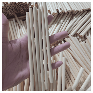 Pailles en herbe naturelle pour jus, smoothies et accessoires de bar, fabriquées au Vietnam pour l'exportation - Product Image 3