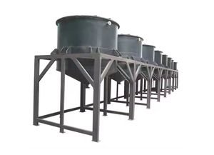 Tanque de almacenamiento químico industrial con unidad de filtro en línea para un manejo preciso de fluidos en sistemas separadores de minerales - Product Image 2