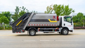 รถบรรทุกอัดขยะอีซูซุสำหรับงานสุขาภิบาลเทศบาล - สำหรับการเก็บขยะในเมือง - Product Image 4