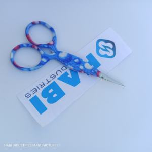 Tijeras de Manicura con Bordado en Forma de Pez, Profesionales, Pequeñas, de Acero Inoxidable, para Diestros, Diseño Personalizado, Duraderas, para Arte de Uñas - Product Image 3