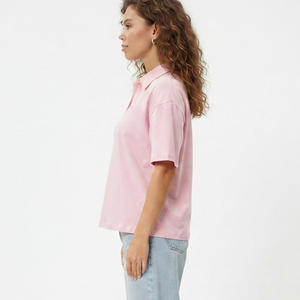 Polo brodé rose personnalisé pour femme, séchage rapide, faible MOQ, décontracté, en tissu Oxford de coton, coupe ample, logo frontal - Product Image 6