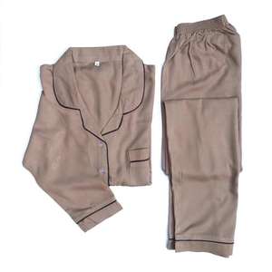 Chocolate Sleep & Lounge Producto - Product Image 1