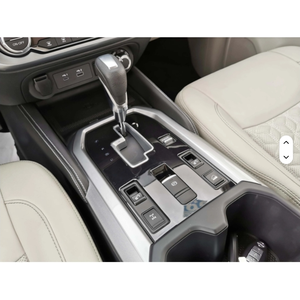 NISSAN PATROL PLATINUM SUV d'occasion authentique - Product Image 5