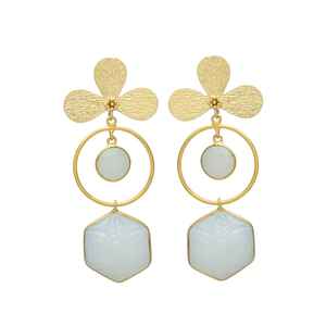 Pendientes colgantes de piedra lunar doble chapados en oro Leaf Patels - Product Image 1