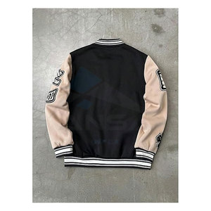 Chaqueta Universitaria de Manga Larga para Hombre, a la Moda, con Diseño de Bloques de Color, Parches de Letras, Bordes a Rayas, Bolsillos Funcionales, Color Caqui - Product Image 2