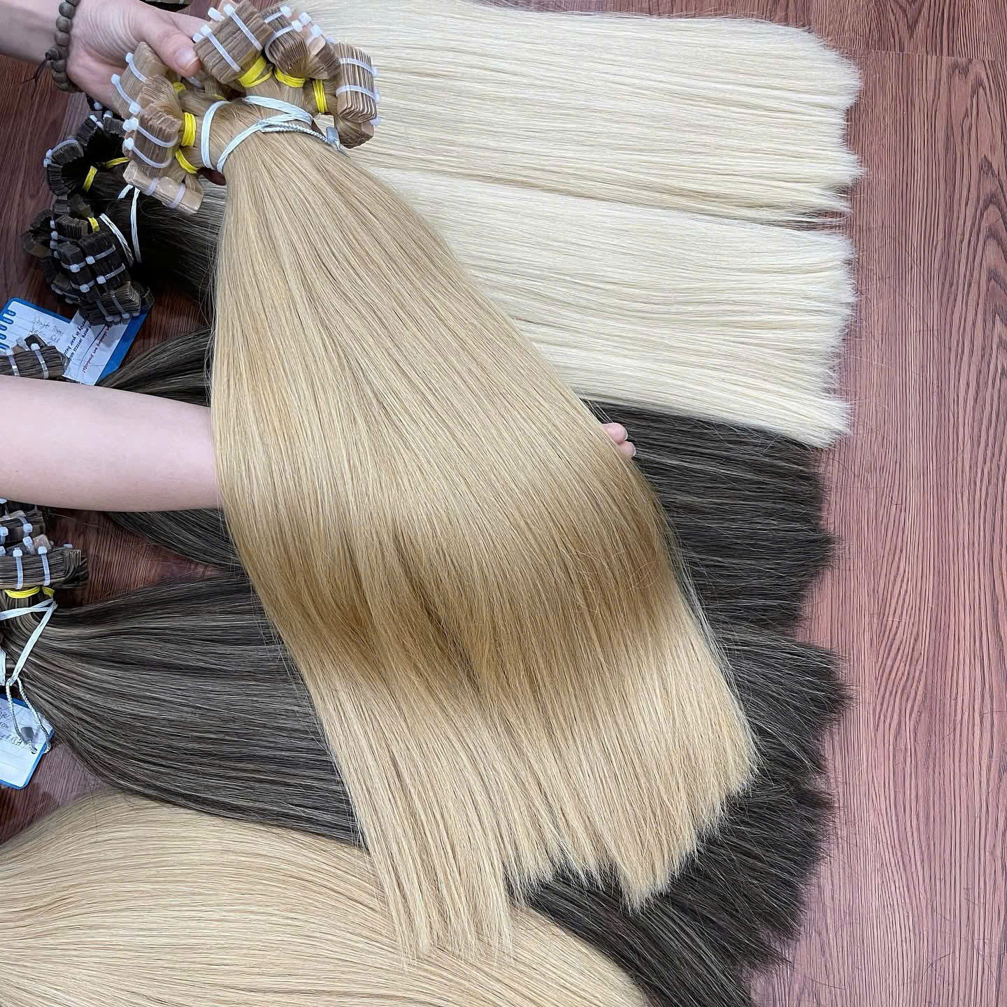 สีบลอนด์