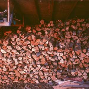 Bois de chauffage de hêtre/chêne sec, bois de chauffage séché au four en sacs, bois de chêne sur palettes avec une longueur de 25 cm 33 cm, bois de chauffage en bois dur de mangrove - Product Image 3