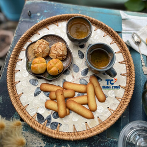 Casa de lujo MADRE DE PERLA BANDEJAS DE BORDE DE RATTAN para servir elegante, Decoración de cocina y regalos para ocasiones especiales - Product Image 2