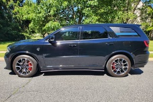 Dodge Durango SRT 4WD/AWD V8 Automático de 8 Velocidades, Superventas 2021 - Product Image 2