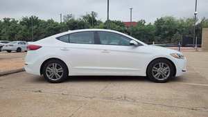 Hyundai Sonata 2018 Usado, Sedán con Tracción Delantera, Transmisión Automática, Asientos de Cuero, Techo Panorámico - Product Image 4