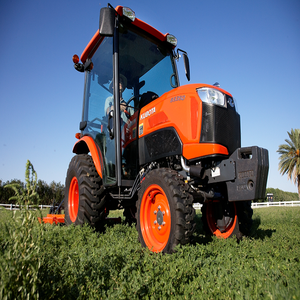 Tractores Kubota de alto rendimiento con dirección asistida y sistema de enganche rápido. La mejor calidad. - Product Image 2