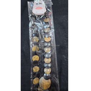 Dernier collier de perles en résine fabriqué à la main à partir de pierres en résine à vendre en gros de l'Inde Collier en bois de résine - Product Image 4