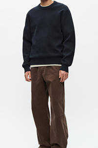 Pull en maille respirant léger et tendance de qualité supérieure pour hommes, indispensable, coupe moderne, confortable, poignets élastiques, pull pour hommes - Product Image 2