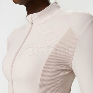 Entrenamiento de alta calidad Nuevo estilo Yoga Set Moda Mujer Yoga Set 2025 Active Wear Set Gym - Product Image 4