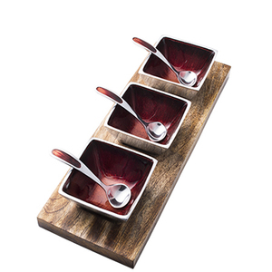 Bols en Aluminium argenté avec plateau noir en bois - Product Image 5