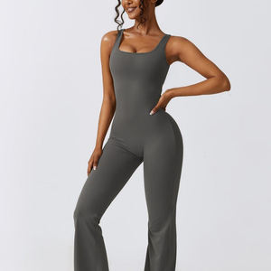 Combinaison de sport sexy sans dos pour femme, respirante, pour l'extérieur, avec effet froncé aux fesses, idéale pour la gym, l'entraînement et le yoga - Product Image 4