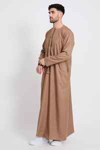 Automne Collection Hommes Omani Robe Couleur Unie À Manches Longues Brodé Cou Gros Spike Made Polyester Nouveau Musulman Traditionnel - Product Image 2